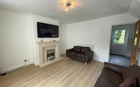 2Br 15 Min To Bhx Airport 5 Min To Heartlands